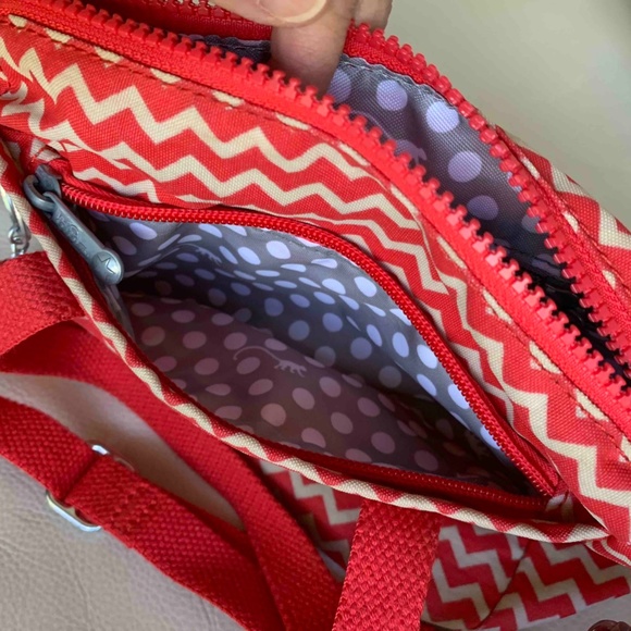 Kipling Red and White Chevron Crossbody Bag - Picture 12 of 14